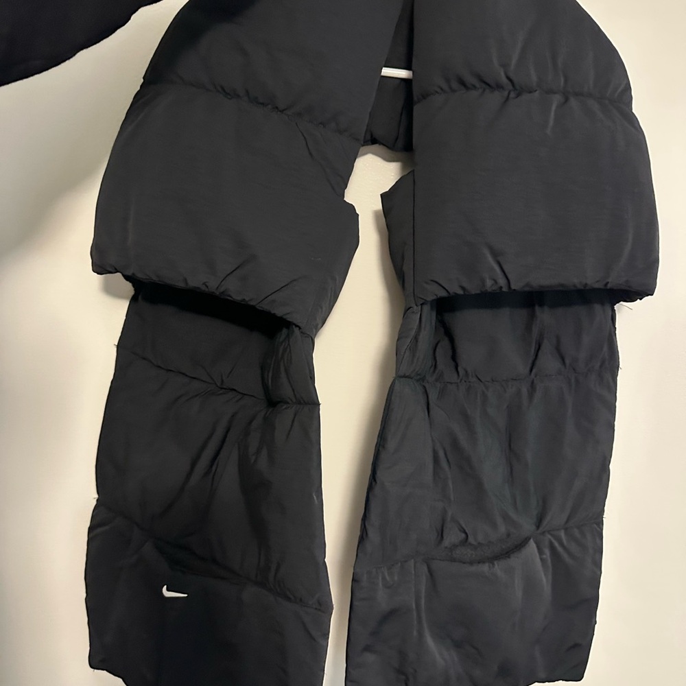 Nike Black Puffer Scarf